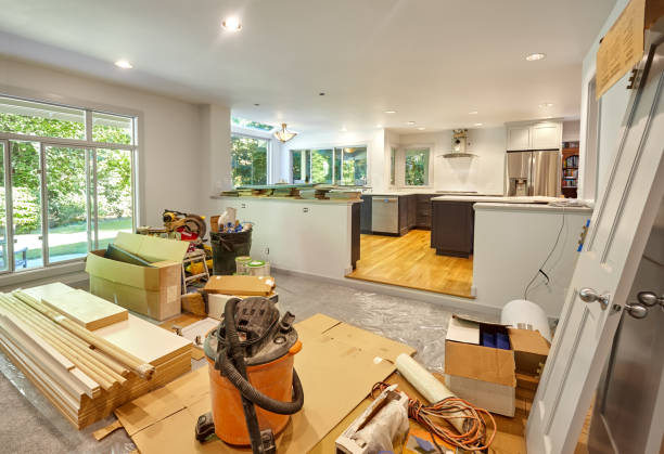 Professional Appliance Installation technician working in Sarasota, FL